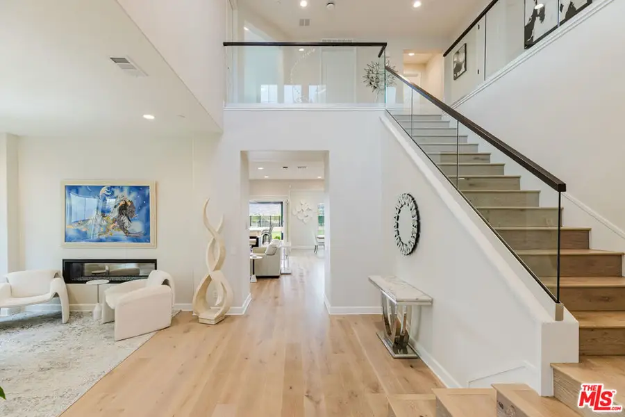 11713 Toyon Drive, Chatsworth, CA 91311 - #3