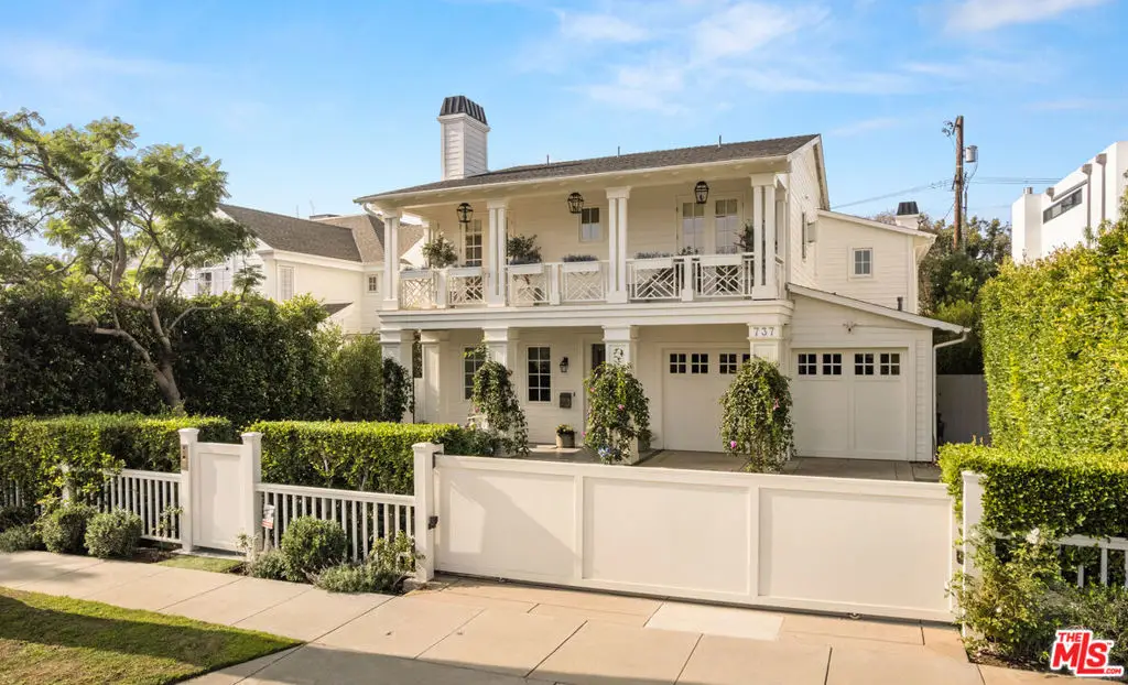 737 El Medio Avenue, Pacific Palisades, CA 90272 - Image #1