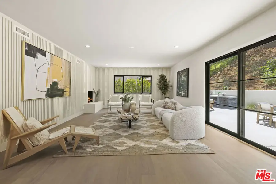 11268 Dona Lola Drive, Studio City, CA 91604 - #3