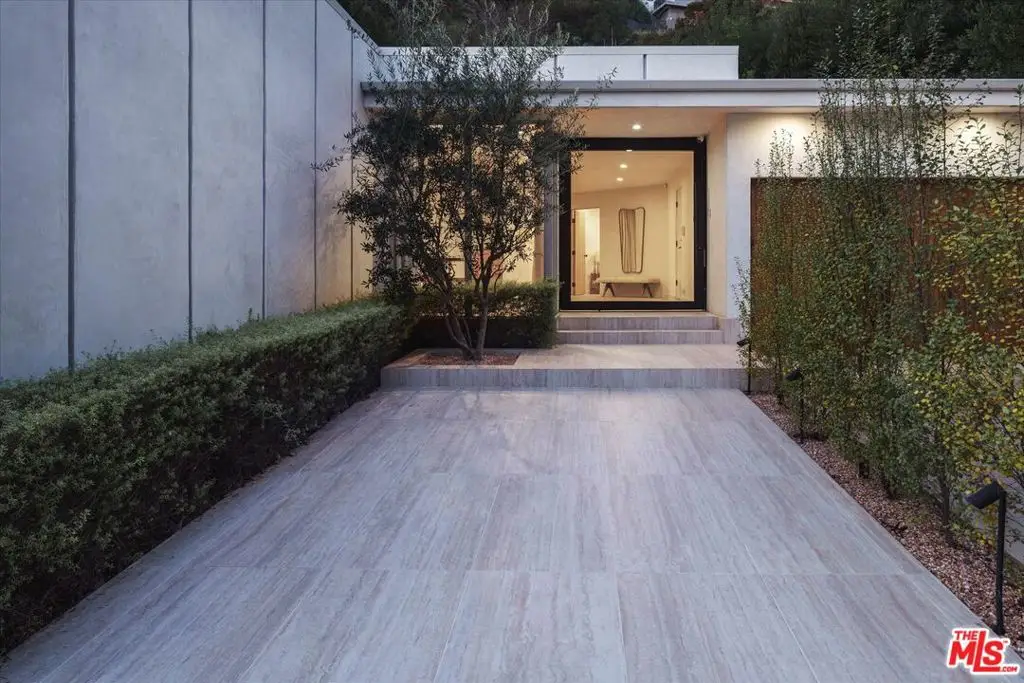 1820 Rising Glen Road, Los Angeles, CA 90069 - Image #1