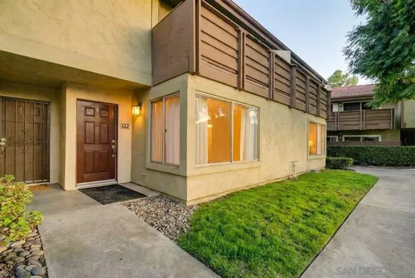 615 Fredricks Ave #122, Oceanside, CA 92058