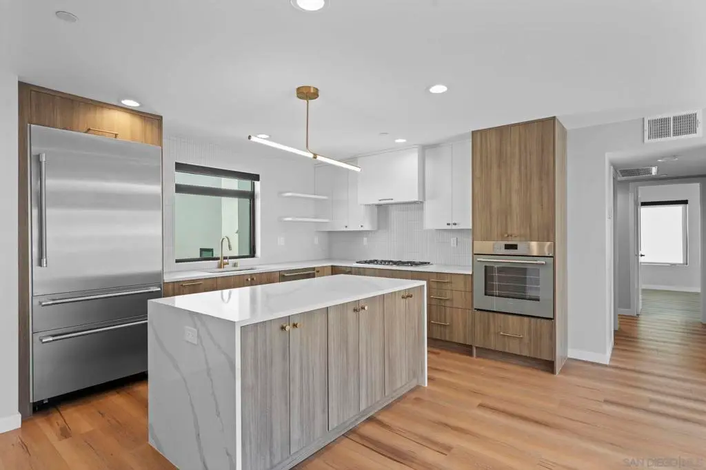 809 Seacoast Drive, Imperial Beach, CA 91932 - Image #1