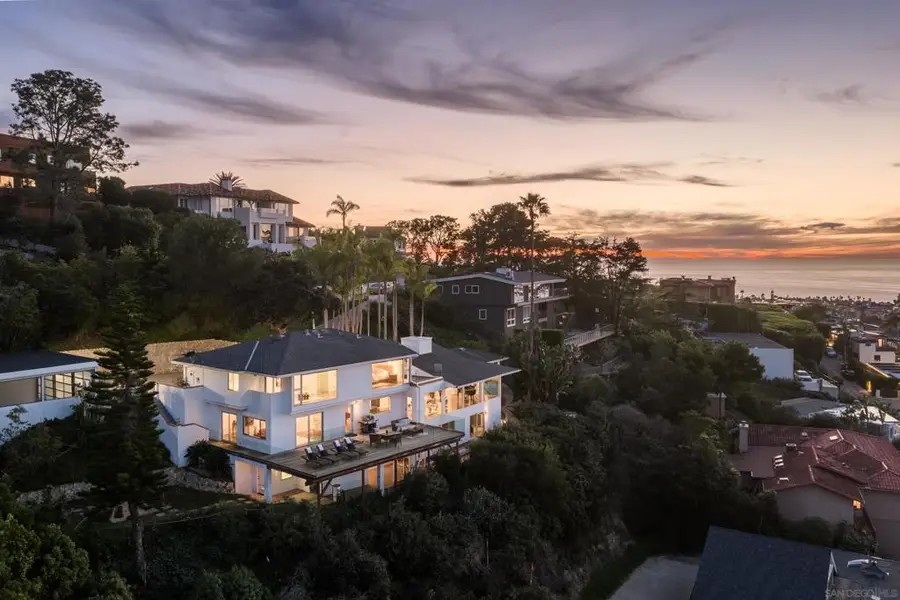 1642 Valdes Dr., La Jolla, CA 92037 - Image #3