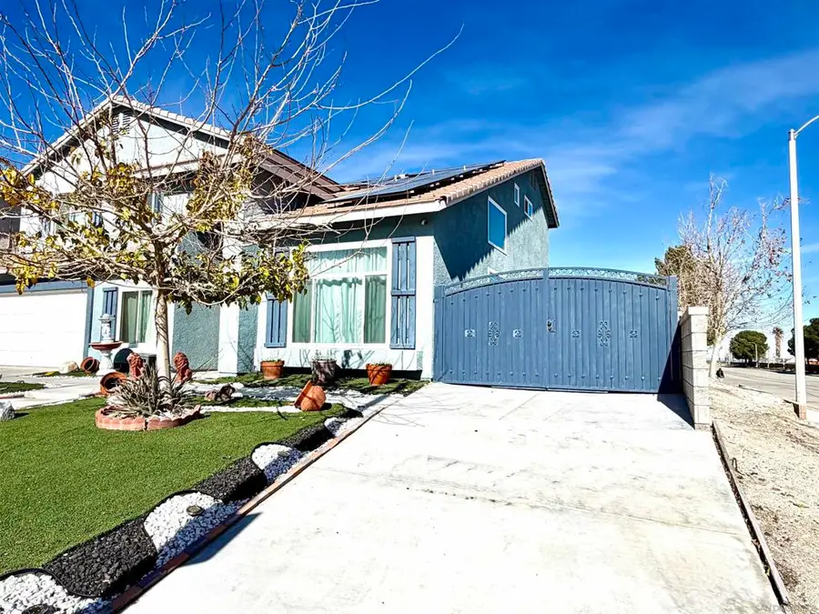 5873 Montery Place, Palmdale, CA 93552 - Image #2