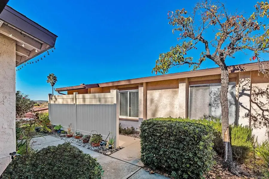 12581 Caminito De La Gallarda, San Diego, CA 92128 - Image #2