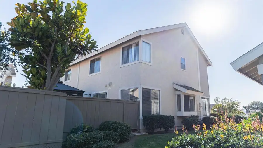 7483 Tooma St # B, San Diego, CA 92139 - Image #3