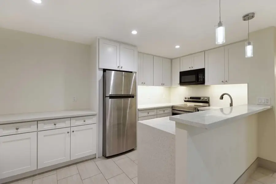 4600 Lamont St #102, San Diego, CA 92109 - Image #3