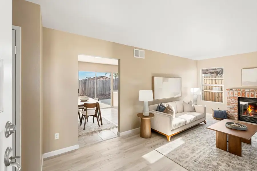 7427 Kamwood St, San Diego, CA 92126 - Image #2