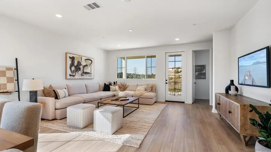 4700 Parsley Lane, Carlsbad, CA 92008 - Image #3