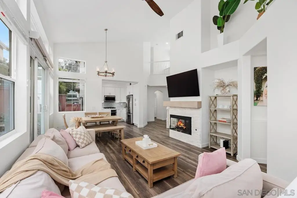 5512 Foxtail Loop, Carlsbad, CA 92010 - #1