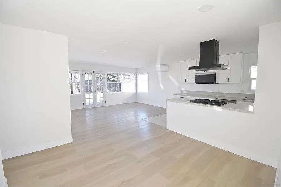 4646 Coconino Way, San Diego, CA 92117 - Image #2