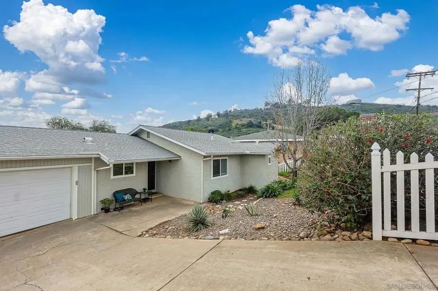 11739 Walnut Rd, Lakeside, CA 92040 - Image #2