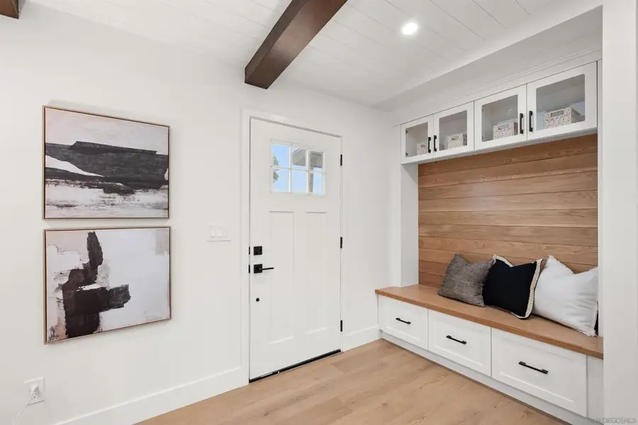 5282 Livering Ln, San Diego, CA 92117 - Image #3