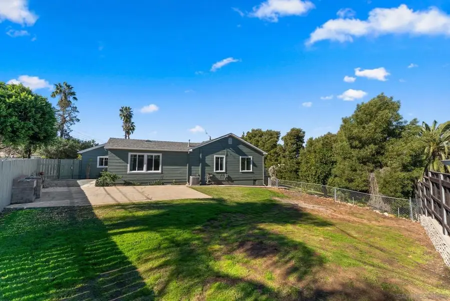 4496 Campus Ave, Thousand Oaks, CA 92116 - #3