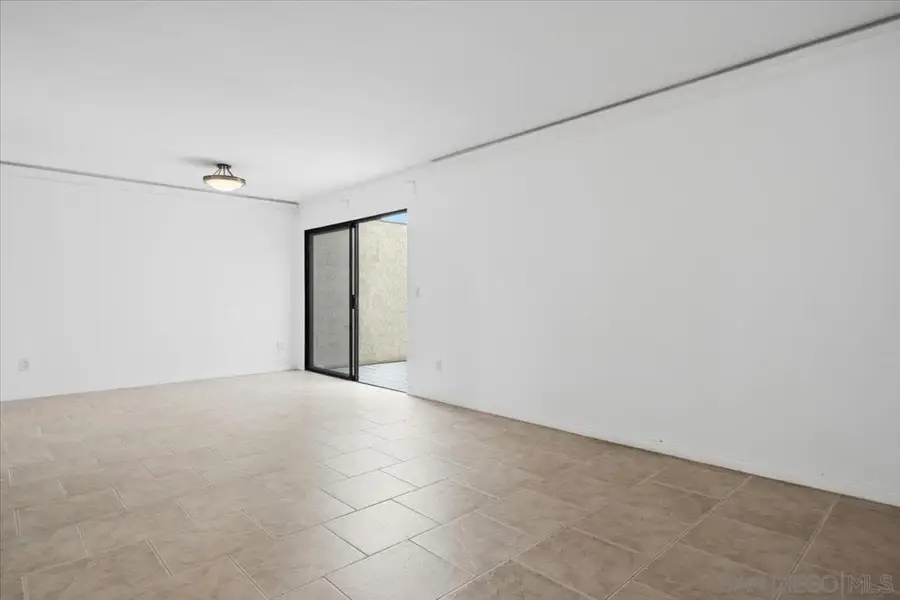 8725 Caminito Abrazo, La Jolla, CA 92037 - Image #2