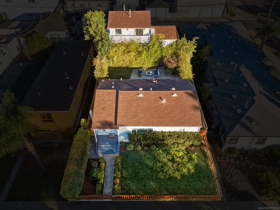 1066 68 Emerald St, San Diego, CA 92109 - Image #2