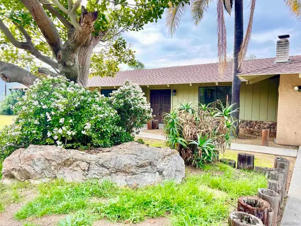 10361 Old Castle Rd, Valley Center, CA 92082