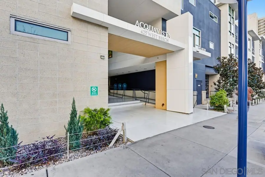 425 W Beech Street #428, San Diego, CA 92101 - Image #3