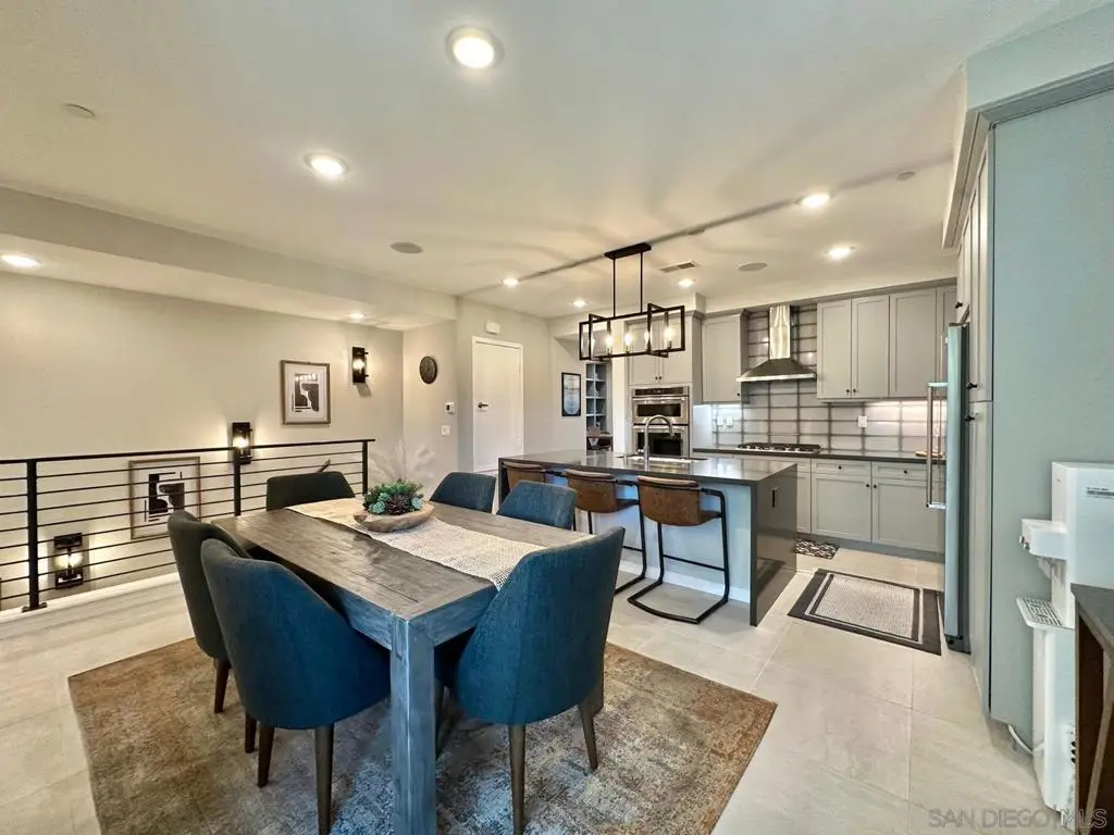 13085 Olympus Cir 2, Poway, CA 92064 - Image #1