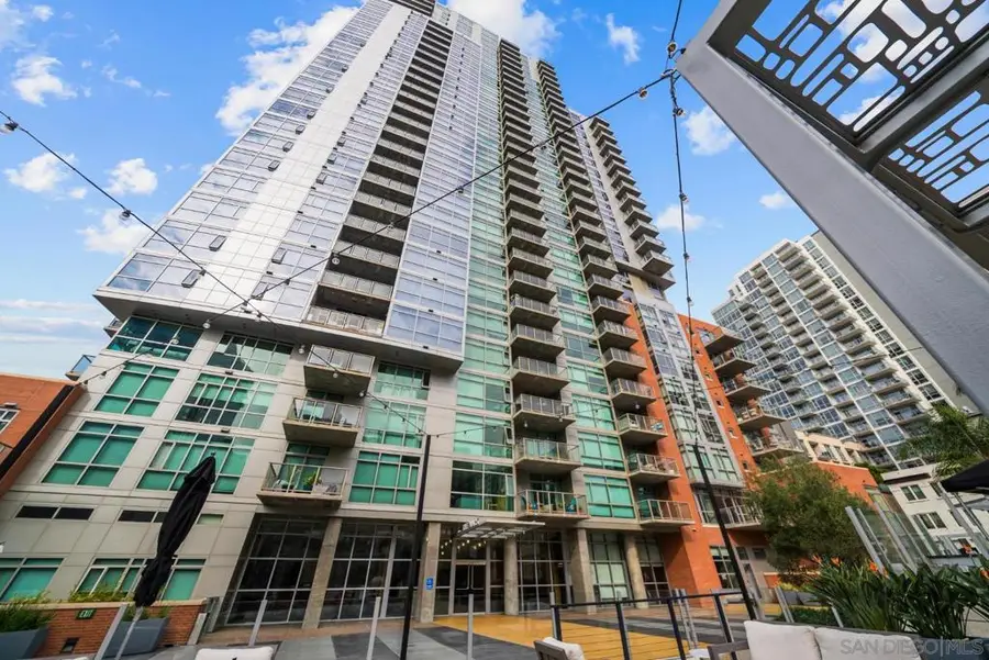 800 The Mark Ln #504, San Diego, CA 92101 - Image #2