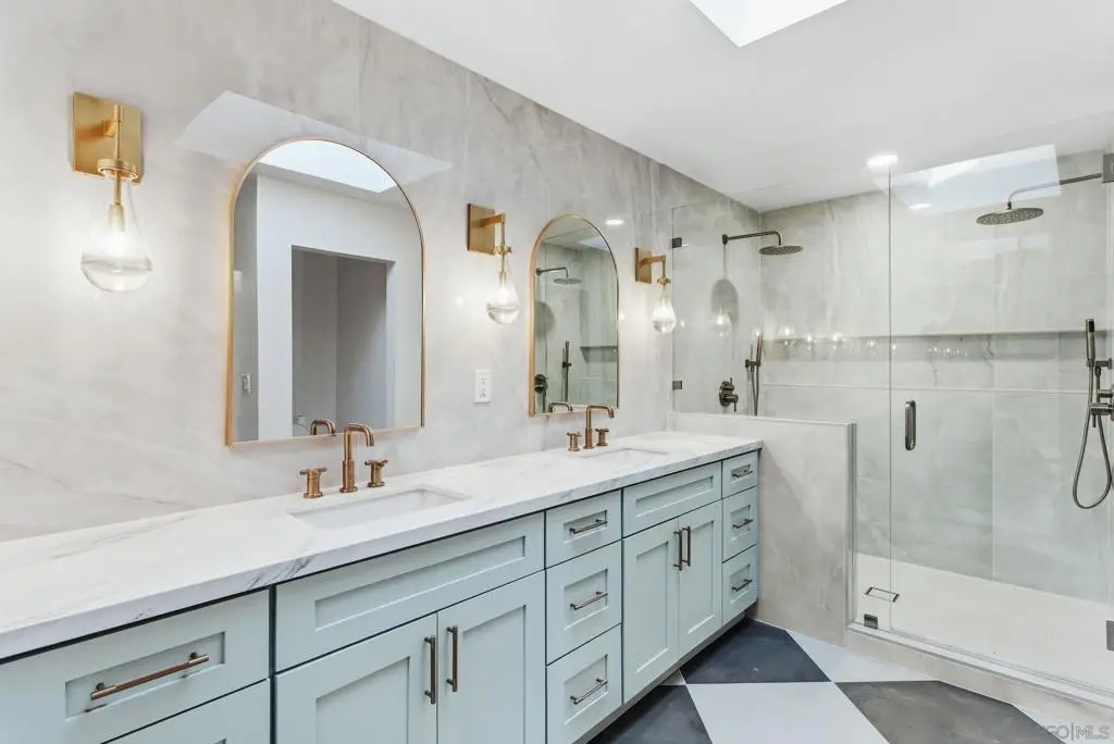 Address Withheld By Seller, Solana Beach, CA 92075 - Image #1