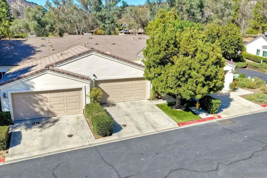 29414 Circle R Greens, Escondido, CA 92026 - Image #2