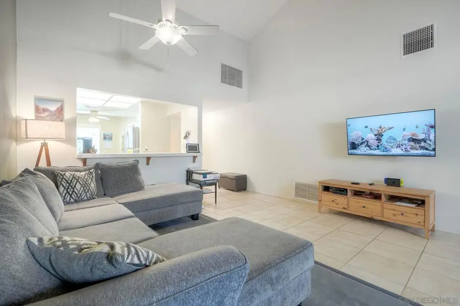 29414 Circle R Greens, Escondido, CA 92026 - Image #3