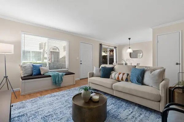 11052 Via San Marco, San Diego, CA 92129