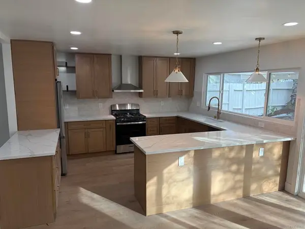 8875 Alphecca Way, San Diego, CA 92126