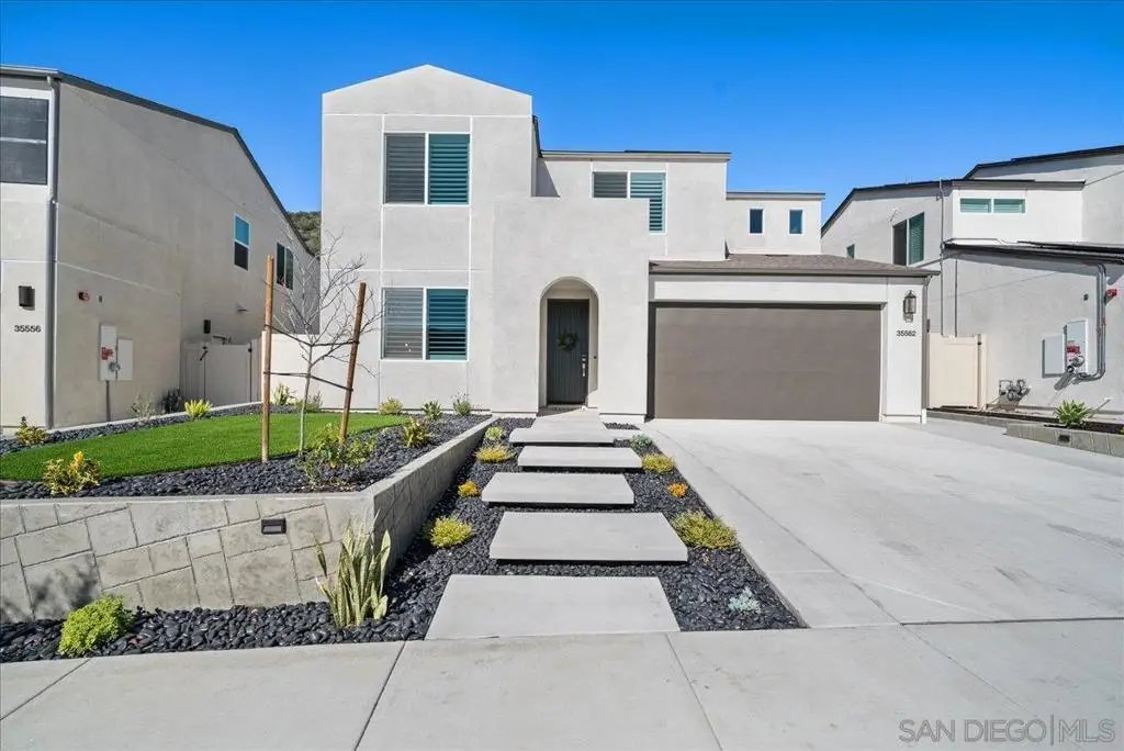 35562 Orchard Trl, Fallbrook, CA 92028 - #1