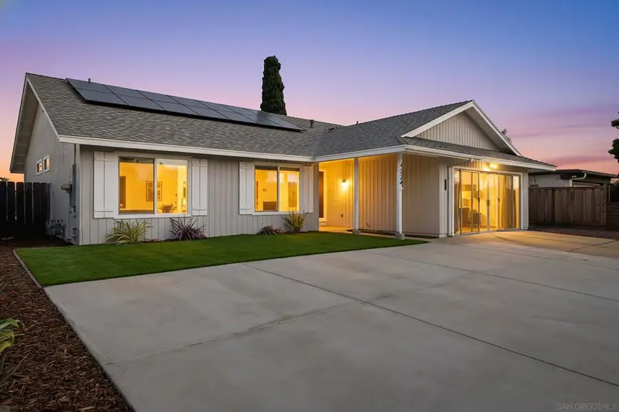 4224 Governor Dr, San Diego, CA 92122 - Image #2