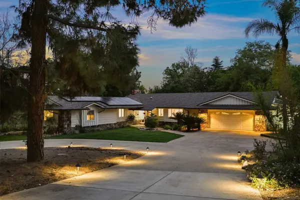 8615 Mariposa St, La Mesa, CA 91941