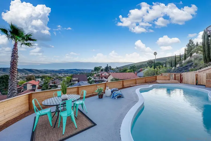 10720 Old Saybrook Dr, San Diego, CA 92129 - Image #3