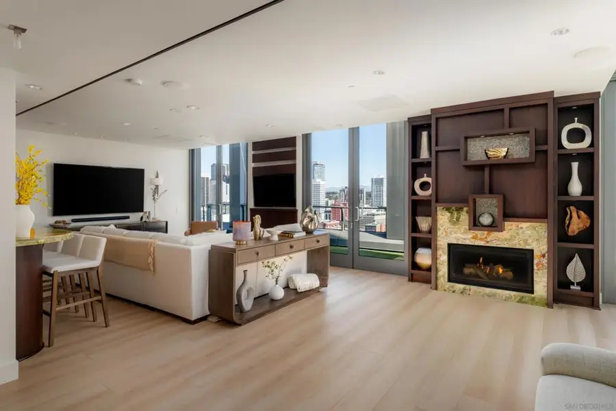 645 Front St #2204, San Diego, CA 92101 - Image #3