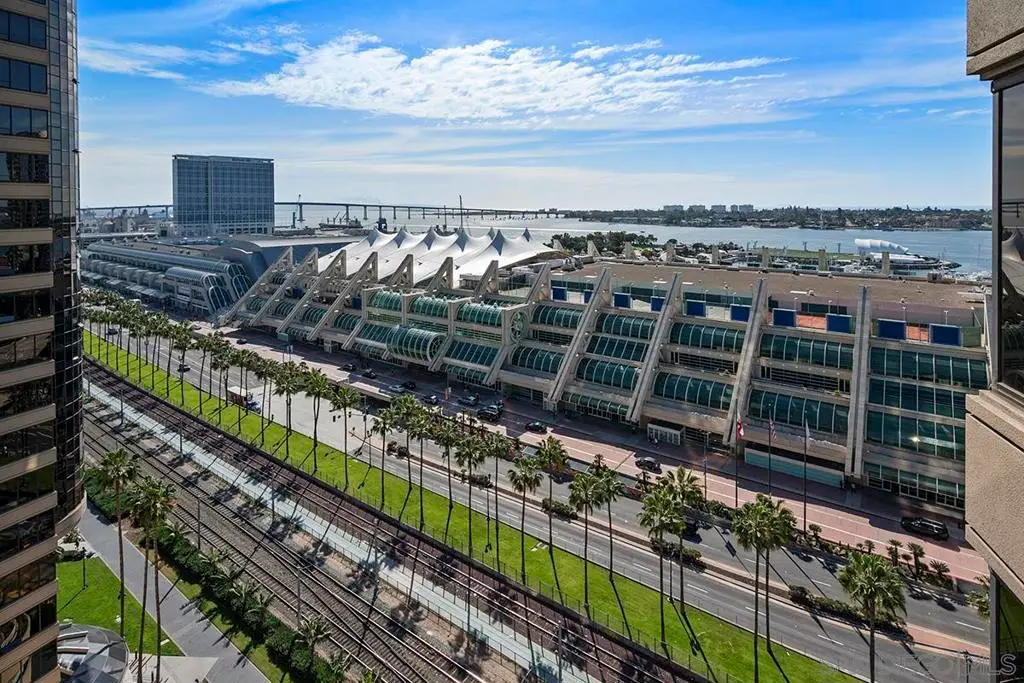 100 Harbor Drive #1706, San Diego, CA 92101 - Image #1