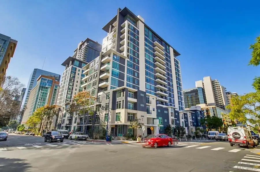 425 W Beech St #517, San Diego, CA 92101 - Image #2