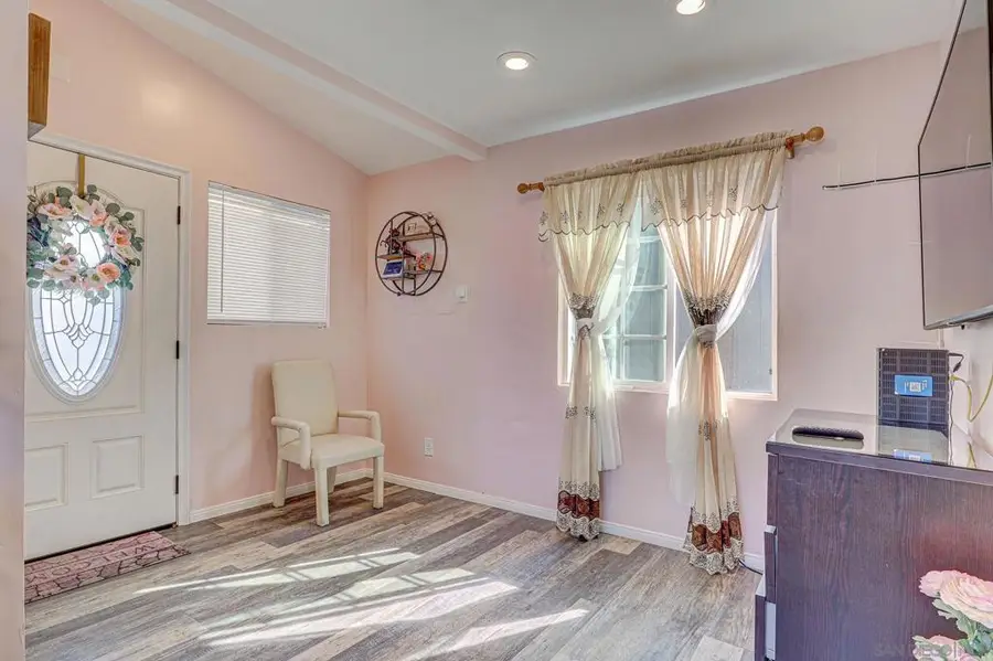 999 E Division St #D20, National City, CA 91950 - #3