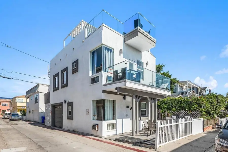 714 York Ct, San Diego, CA 92109 - #2