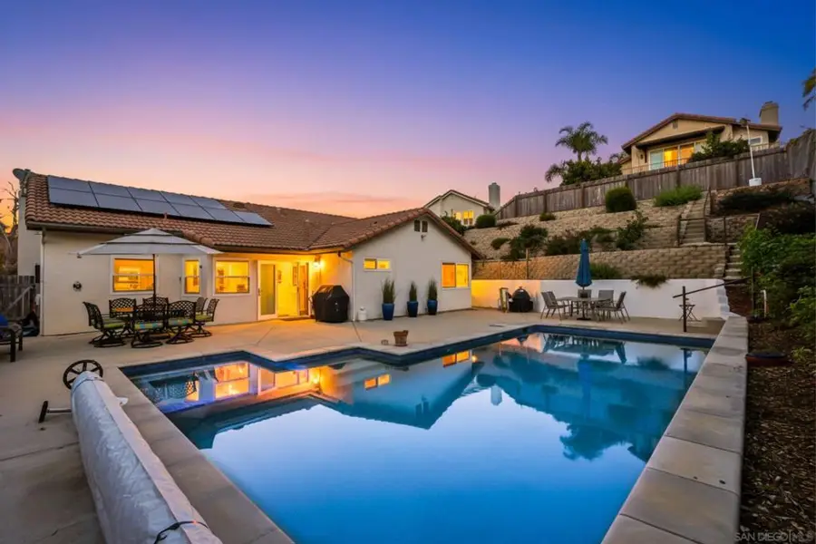 1693 Honeysuckle Ct, Encinitas, CA 92024 - #2