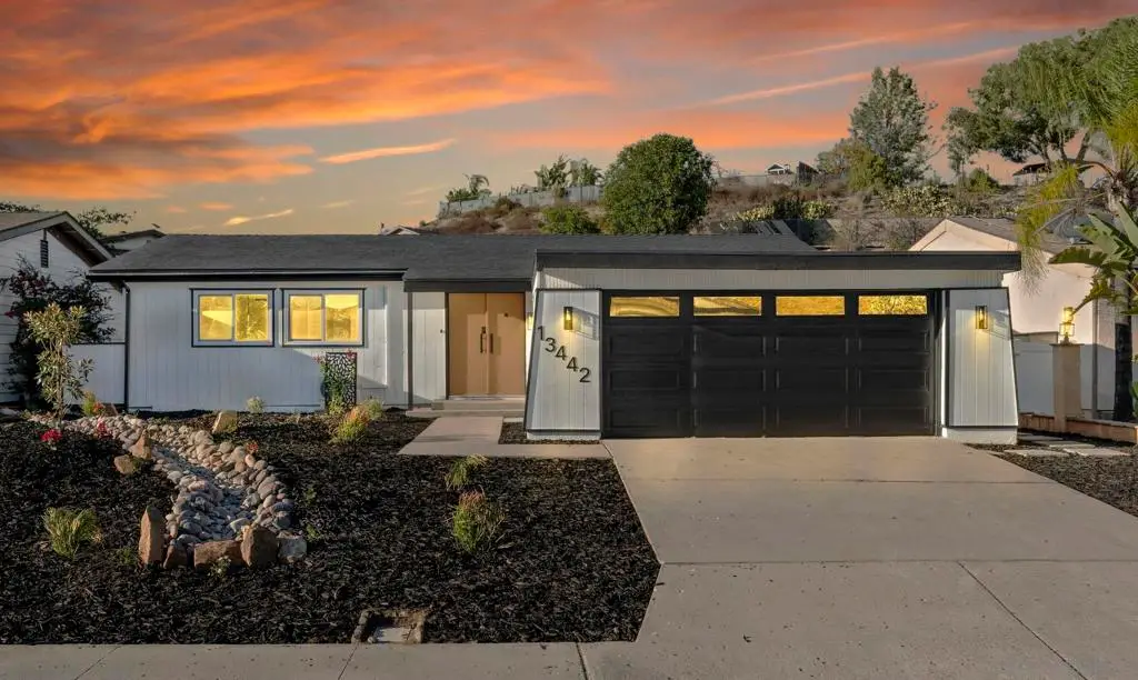 13442 Mountainside Dr, Poway, CA 92064 - #1