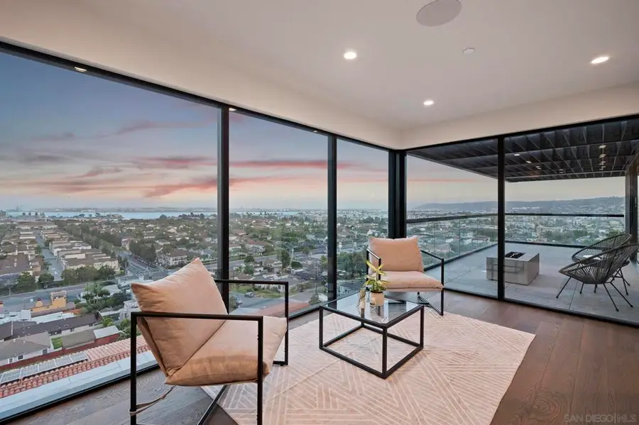 2035 Evergreen, San Diego, CA 92106 - #3