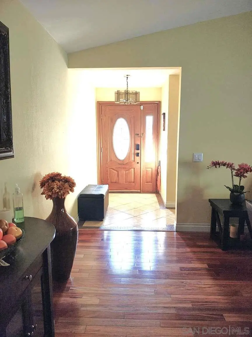 14491 Pinewood Rd, Tustin, CA 92780 - #3