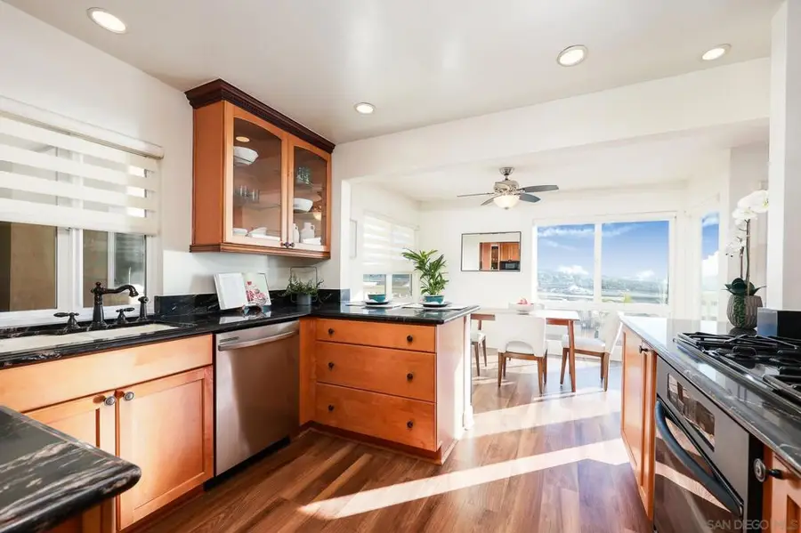 234 Turf View Dr, Solana Beach, CA 92075 - #3