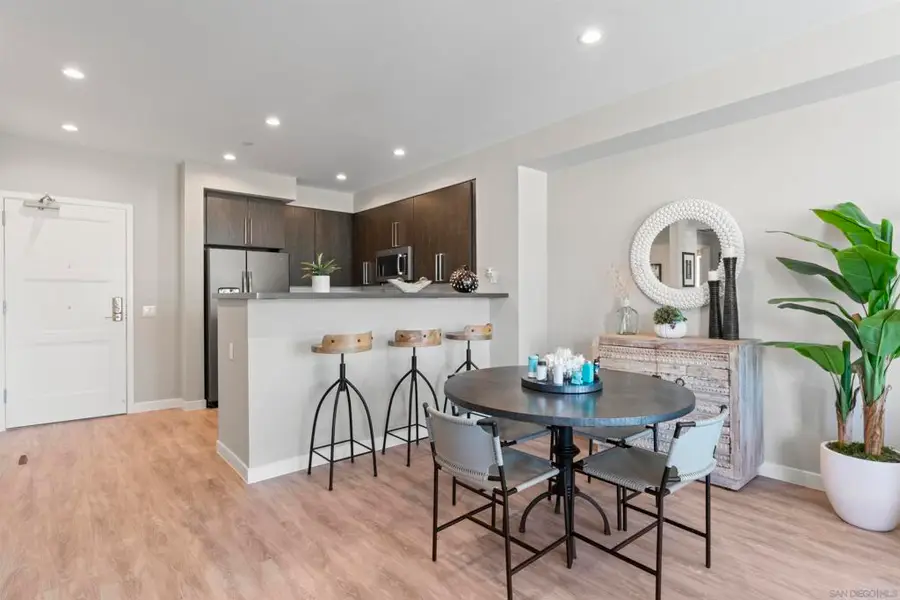 355 N Cleveland Street #405, Oceanside, CA 92054 - #2