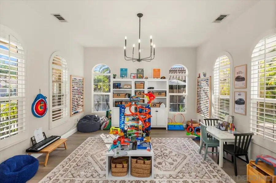 Address Withheld By Seller, Carlsbad, CA 92009 - #2