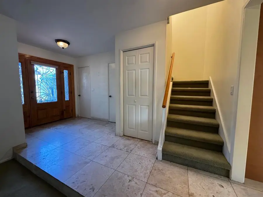 2323 Caminito Mira, San Diego, CA 92107 - #2