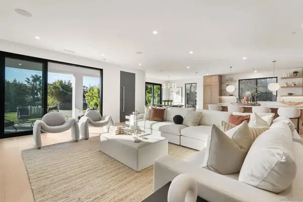 2113 2115 Frankfort St, San Diego, CA 92110