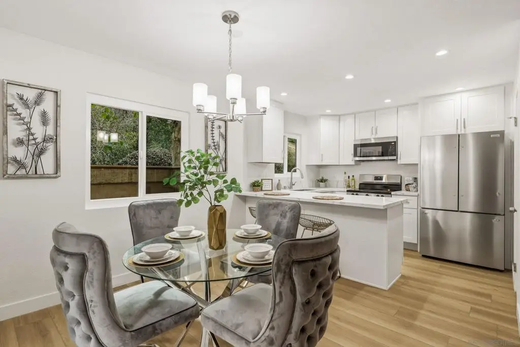 11219 Avenida De Los Lobos #E, San Diego, CA 92127 - #1