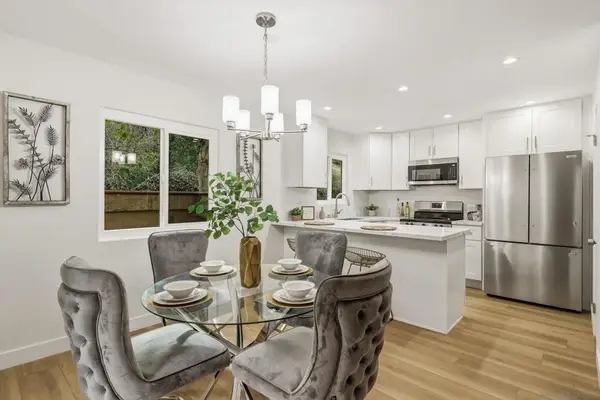 11219 Avenida De Los Lobos #E, San Diego, CA 92127