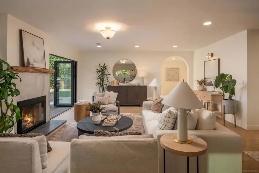 2841 Cowley Way, San Diego, CA 92110 - #2